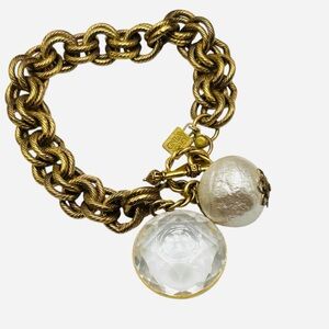 Designer John Wind Cotton Pearl Lucite Charm Bracelet
